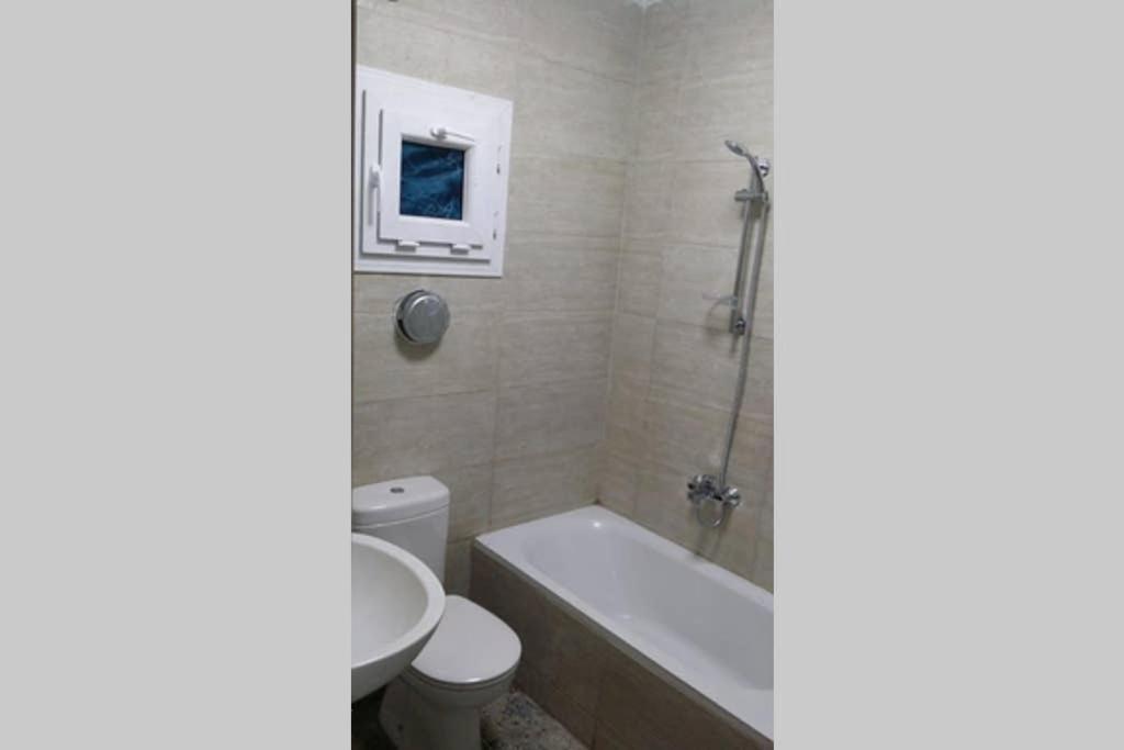 Sunny Modern Apartment With Good Internet, Near From City Center Of Aleksandria Zewnętrze zdjęcie